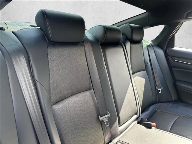Used 2018 Honda Accord Sport image 27
