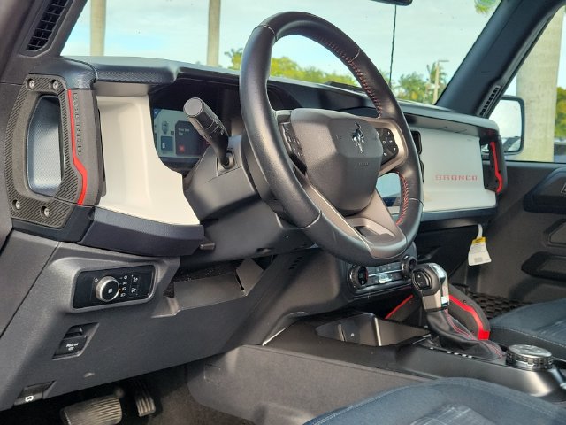 Used 2024 Ford Bronco Heritage Edition AWD/4WD image 10