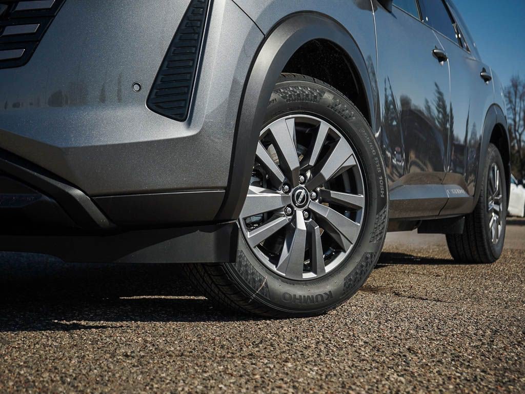 New 2026 Nissan Pathfinder SV AWD/4WD image 6