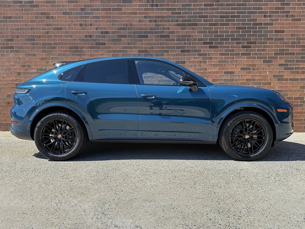 New 2026 Porsche Cayenne Coupe image 8