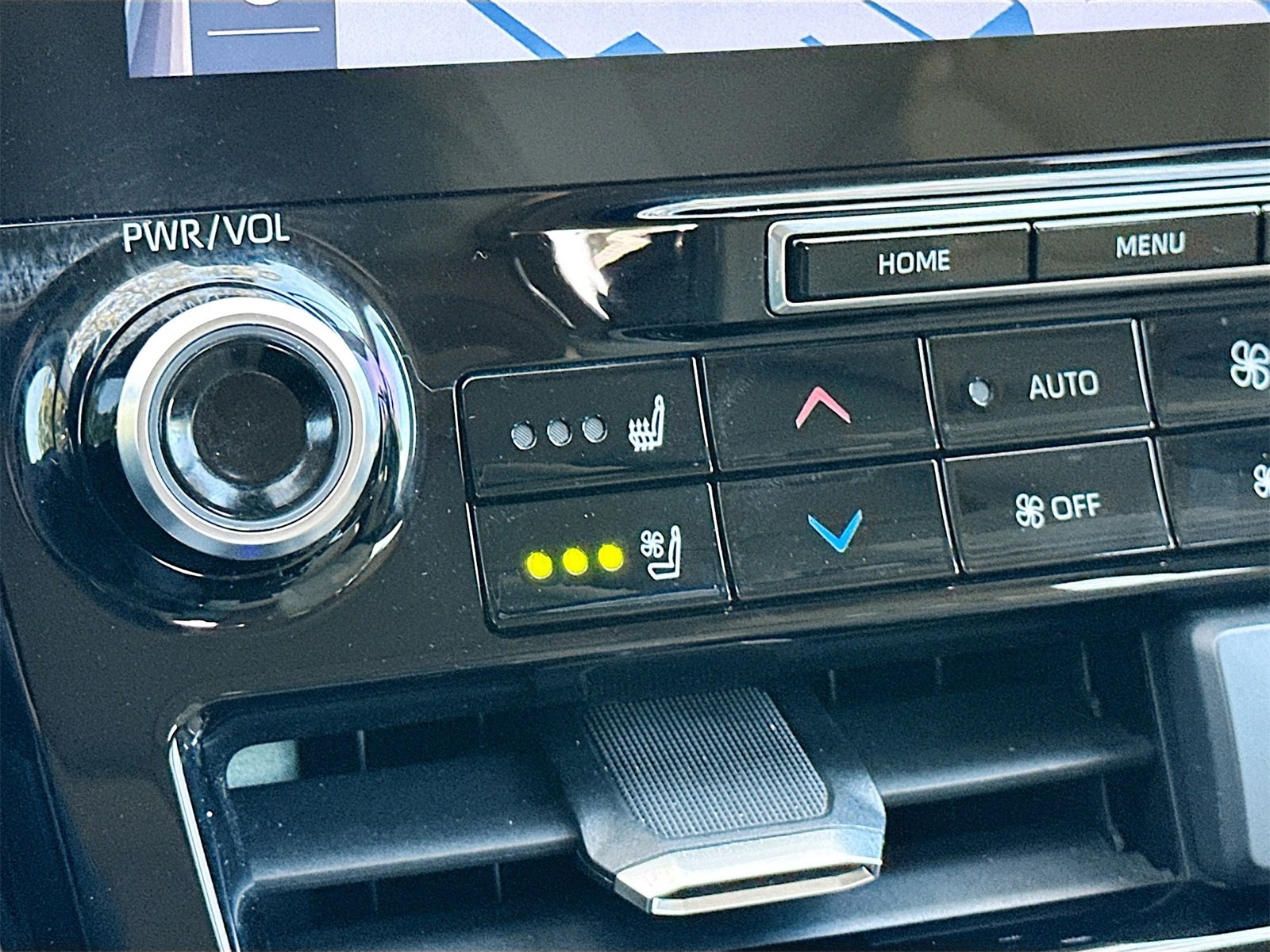 Used 2021 Toyota Highlander Limited image 20