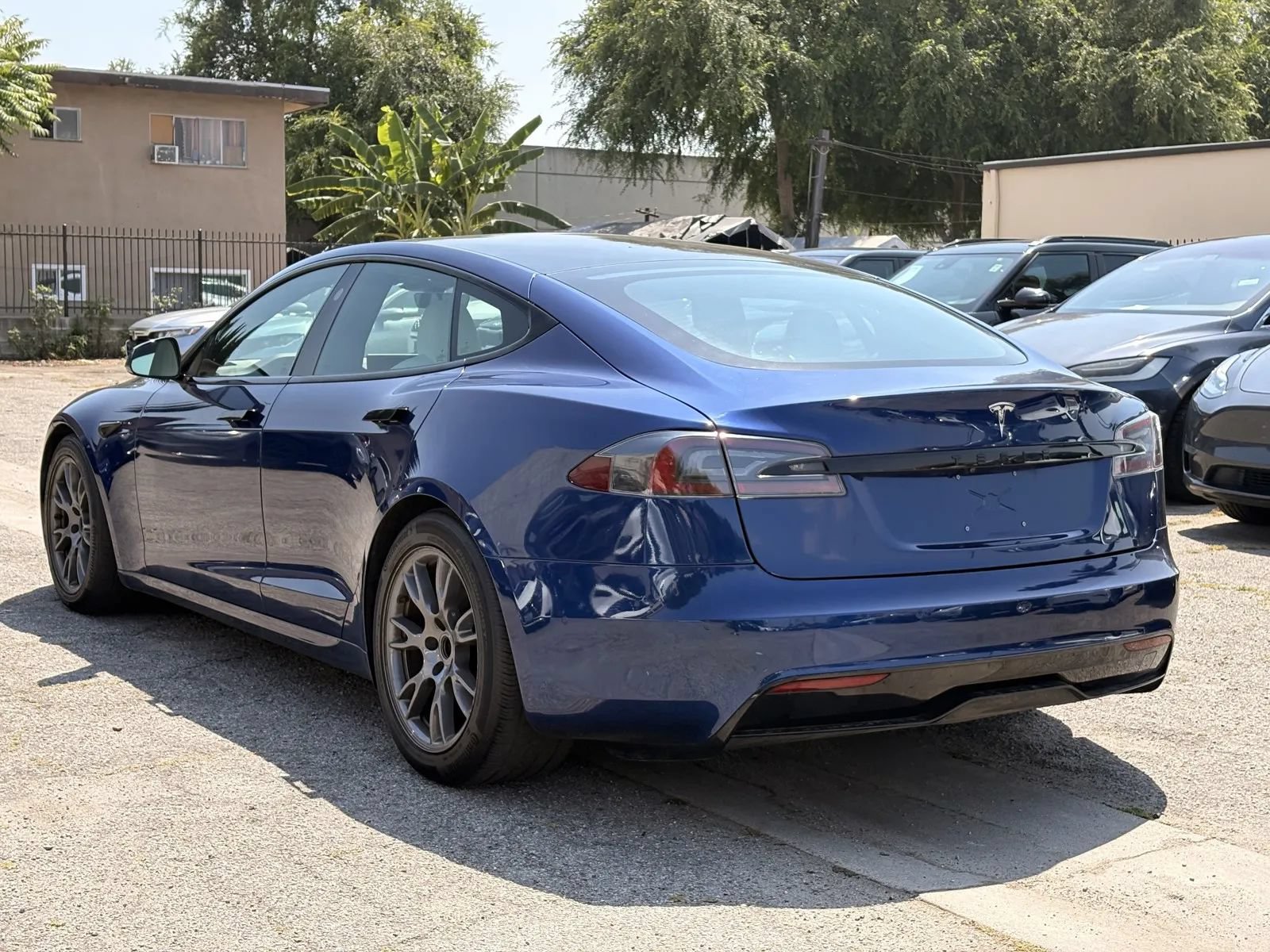 Used 2021 Tesla Model S Long Range AWD/4WD image 2