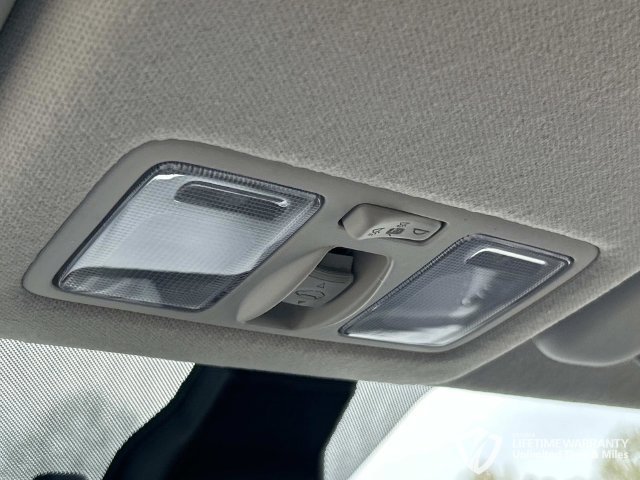 New 2026 Hyundai Venue SEL FWD image 33