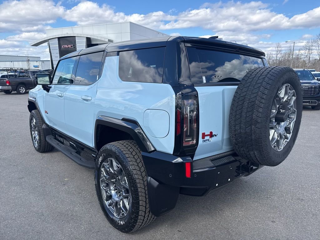 Used 2024 GMC Hummer EV 3X w/ LPO, Illumination Package image 3
