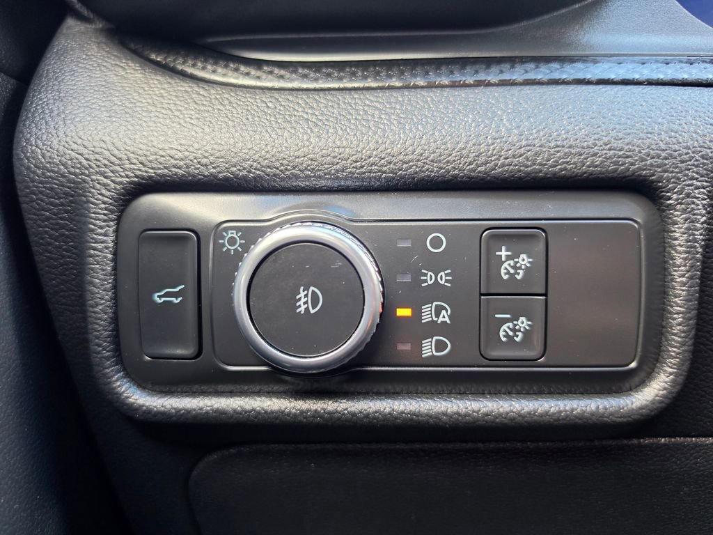 Used 2020 Ford Explorer ST w/ ST Street Pack AWD/4WD image 21