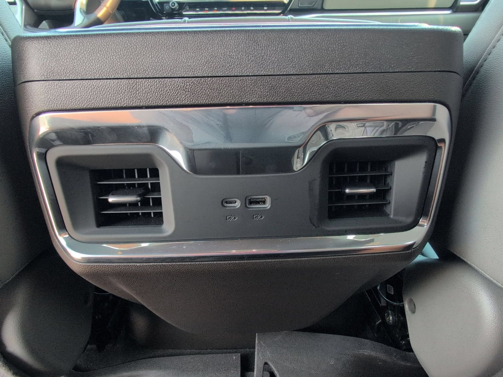 Used 2025 Chevrolet Silverado 1500 LTZ w/ Z71 Off-Road Package AWD/4WD image 26