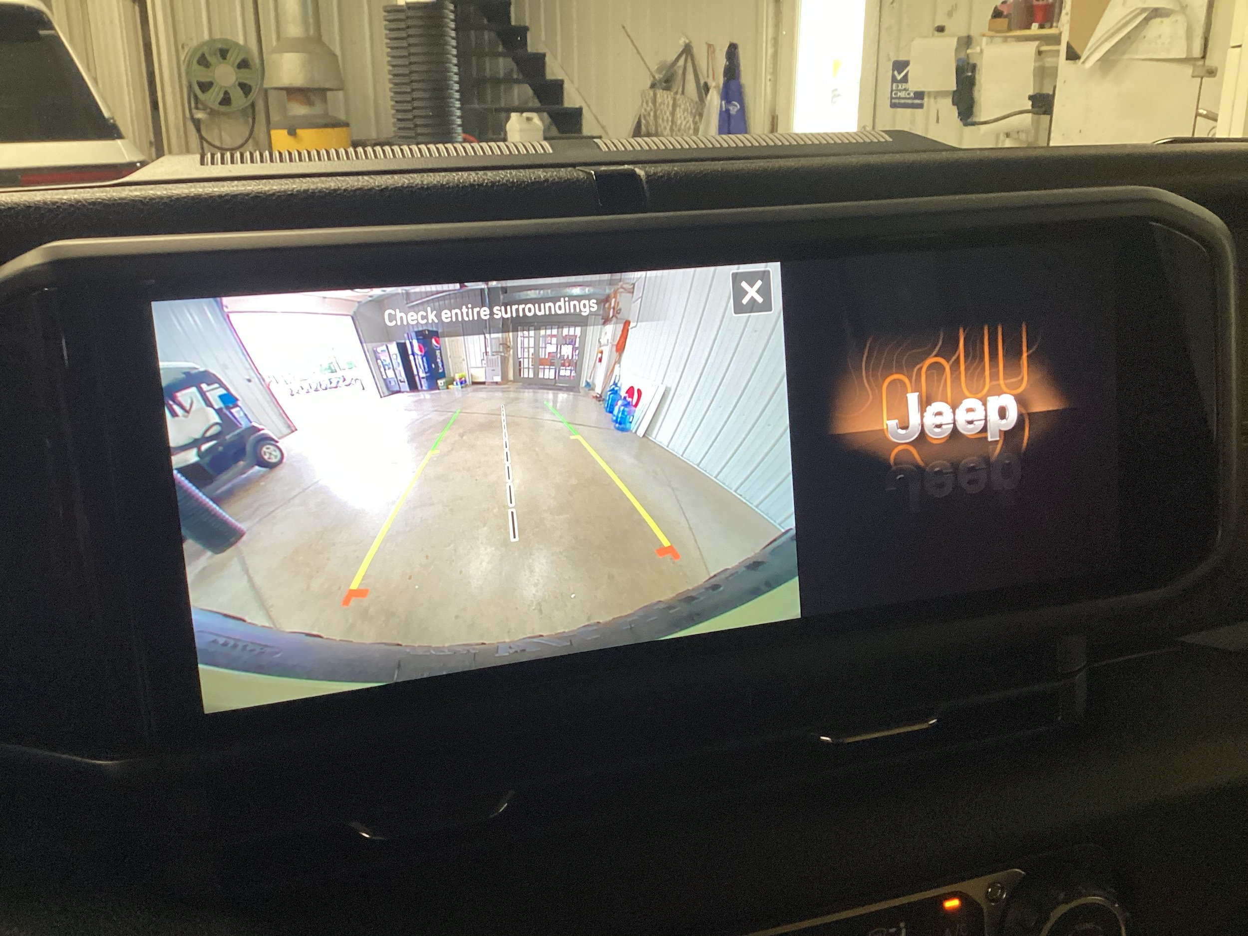 Used 2025 Jeep Wrangler Unlimited Sport S 4xe AWD/4WD image 26