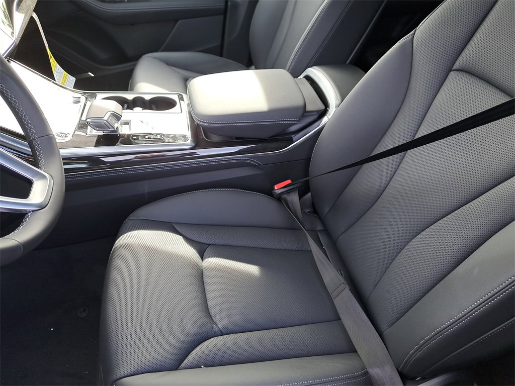 New 2026 Audi Q8 Premium Plus image 18