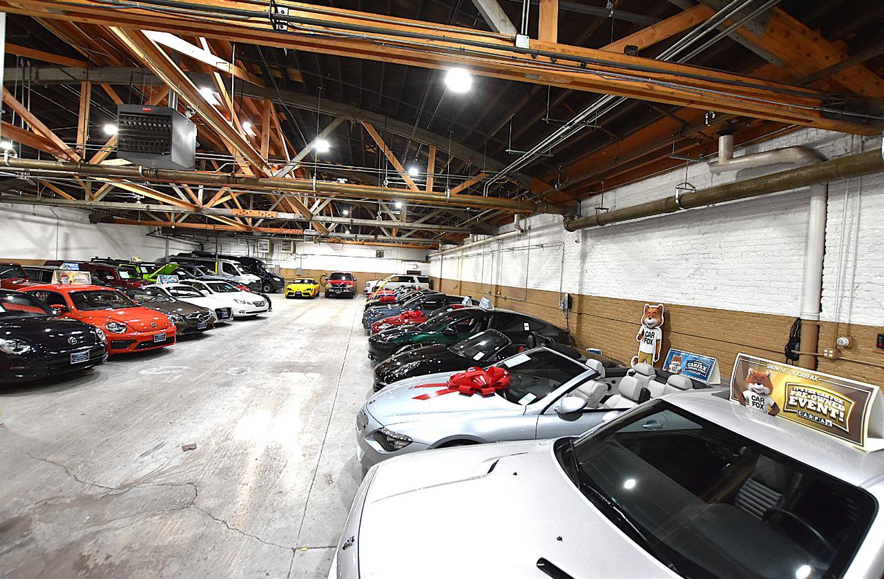 Used 2012 Dodge Challenger R/T image 57