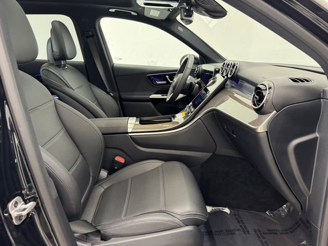 New 2026 Mercedes-Benz GLC 300 image 16