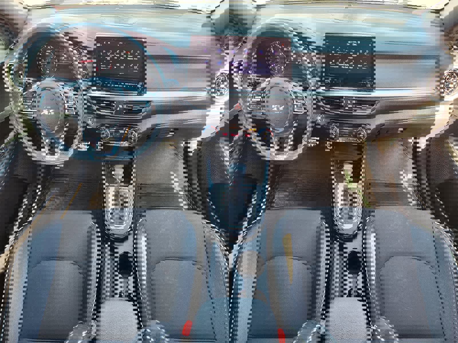 Certified 2022 Kia Forte GT-Line image 25