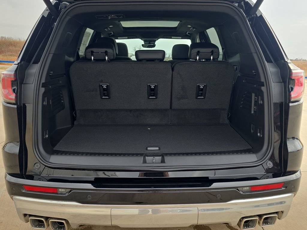 New 2026 GMC Acadia Denali w/ Super Cruise Package FWD image 13