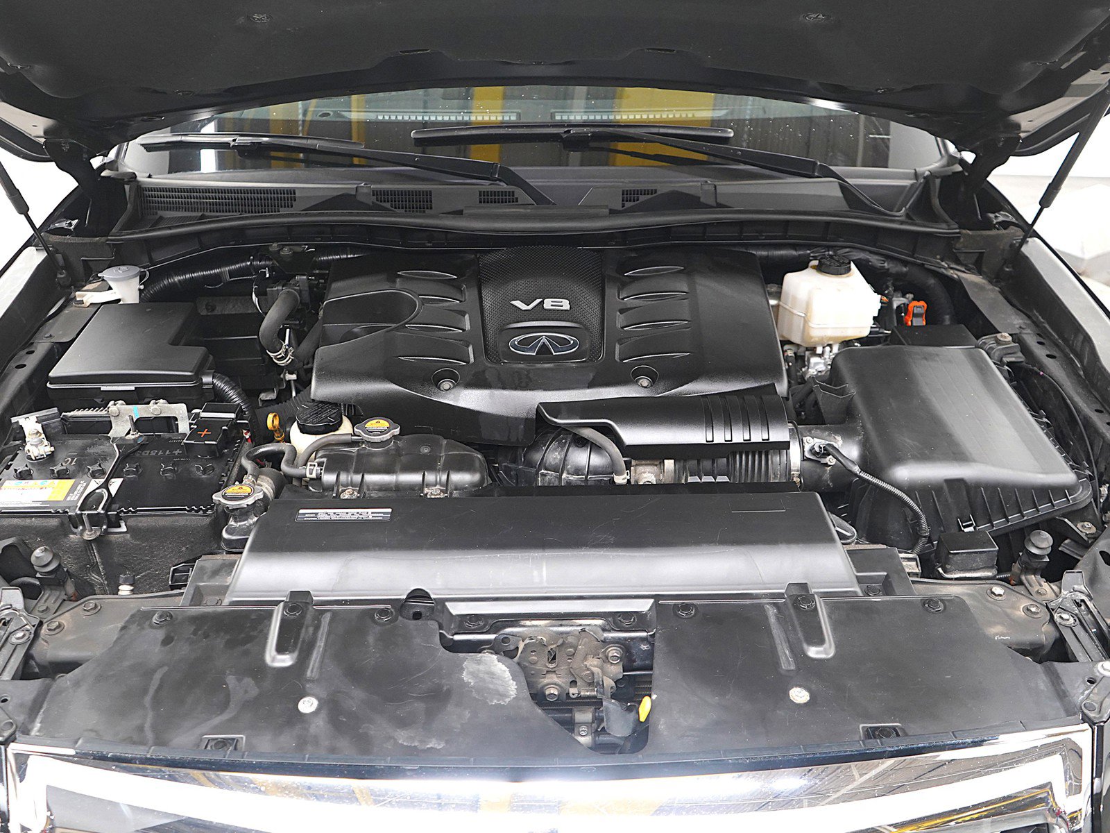 Used 2024 INFINITI QX80 Premium Select image 38