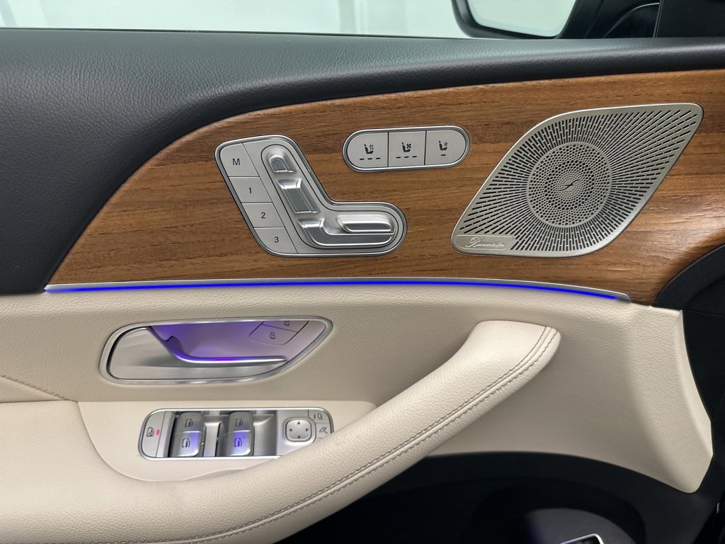 Used 2022 Mercedes-Benz GLS 450 4MATIC image 28