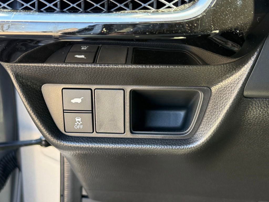 Certified 2025 Acura ADX AWD image 27