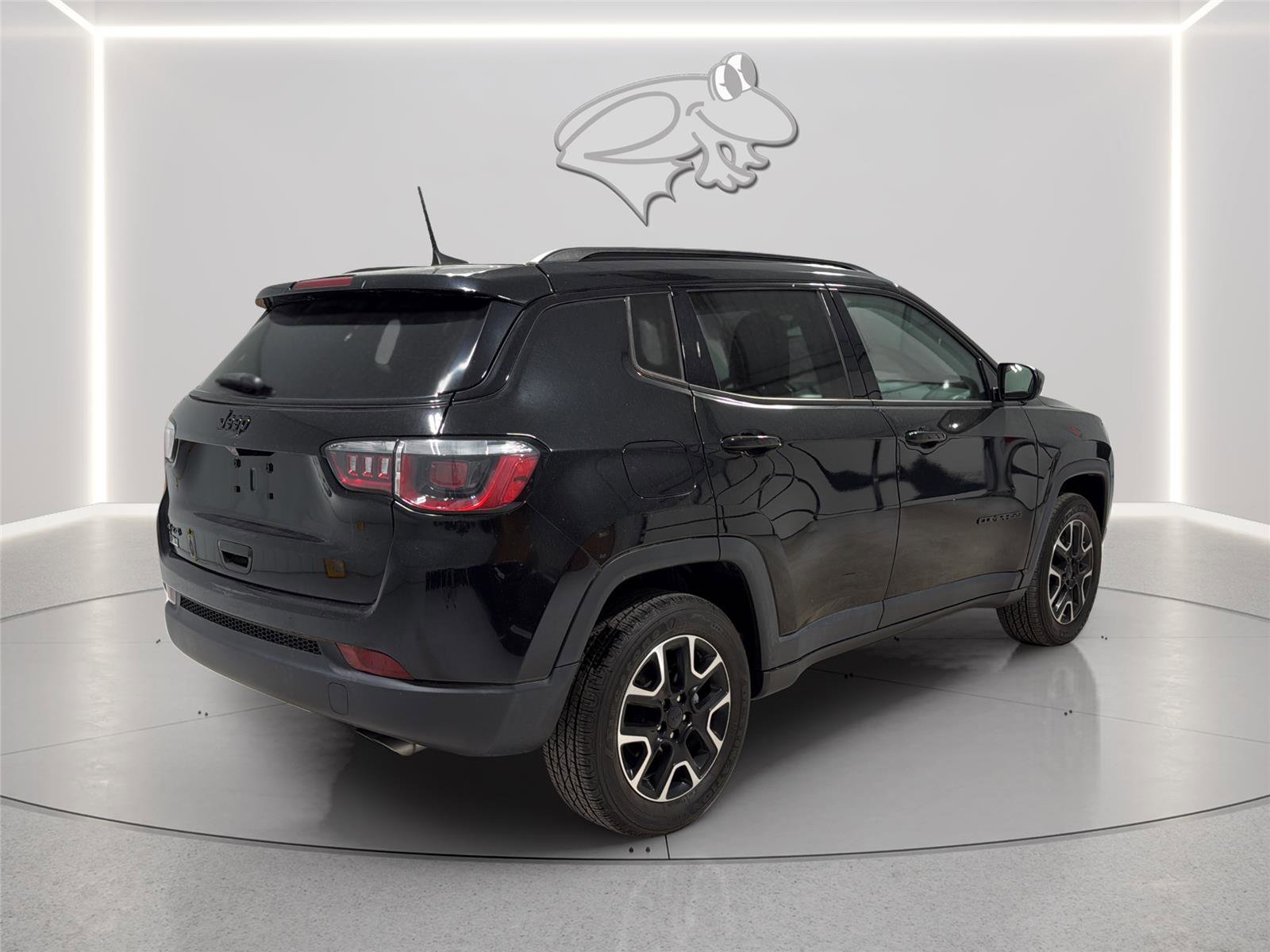Used 2019 Jeep Compass Sport AWD/4WD image 5