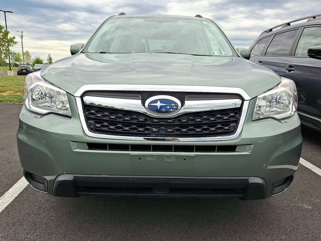 Used 2015 Subaru Forester 2.5i Premium w/ All-Weather Package AWD/4WD image 2