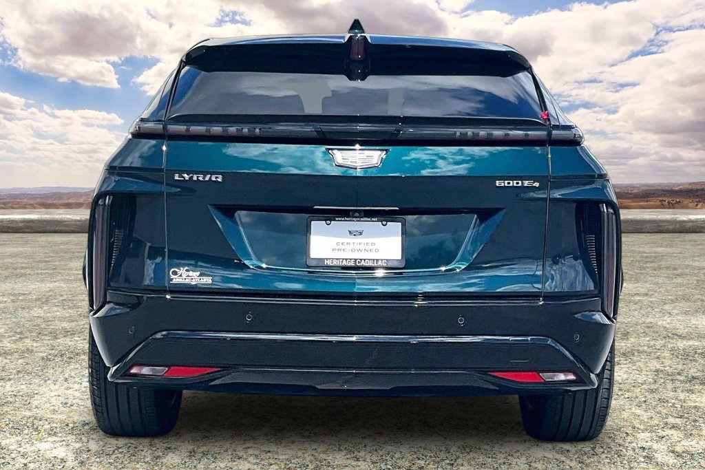 Certified 2024 Cadillac Lyriq Sport AWD/4WD image 6