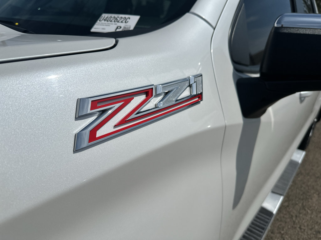 Used 2020 Chevrolet Silverado 1500 LT w/ All-Star Edition AWD/4WD image 10