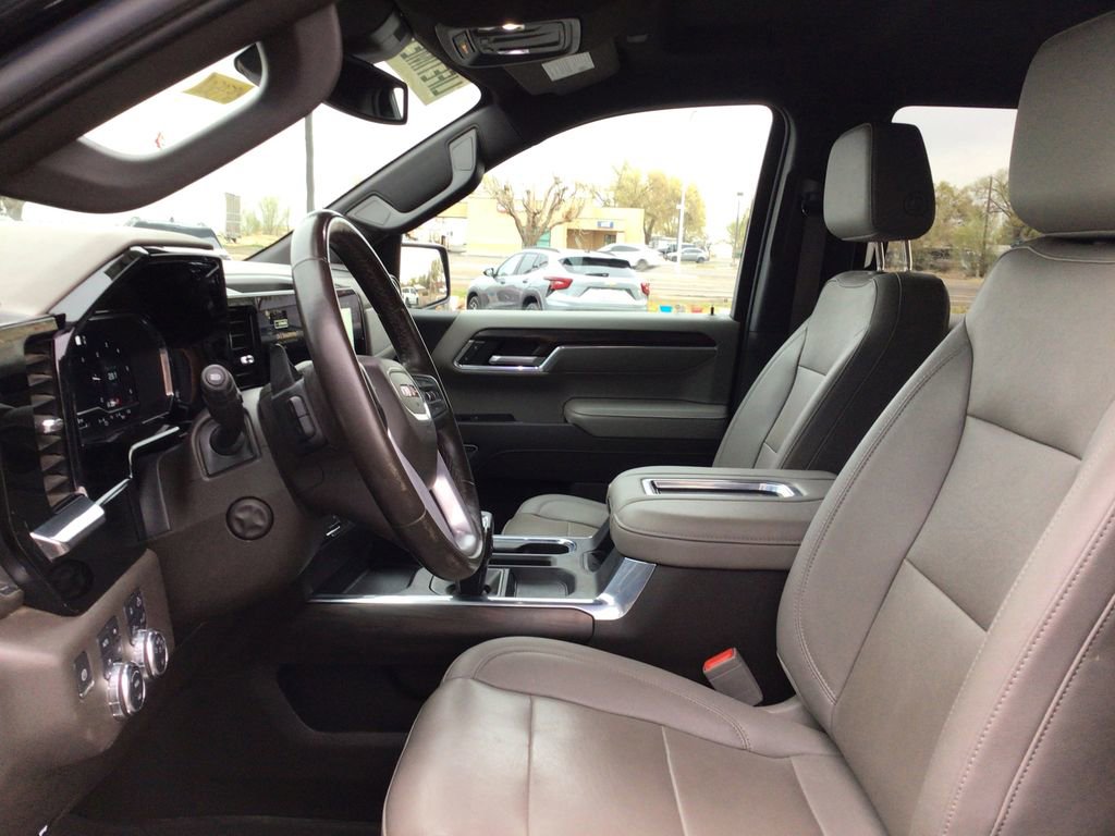 Used 2022 GMC Sierra 1500 SLT image 11