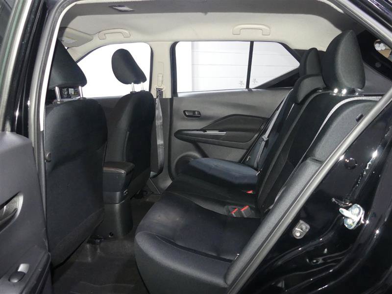 Used 2024 Nissan Kicks S FWD image 27