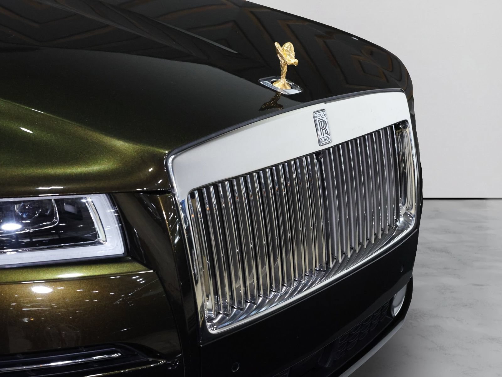 Used 2023 Rolls-Royce Ghost AWD/4WD image 22