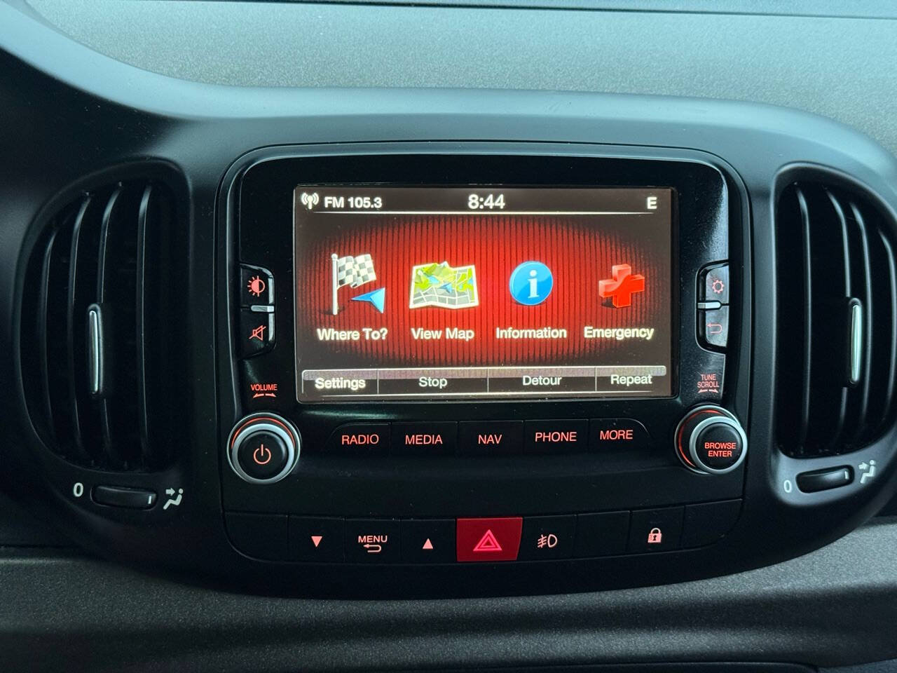 Used 2014 FIAT 500L Trekking FWD image 36