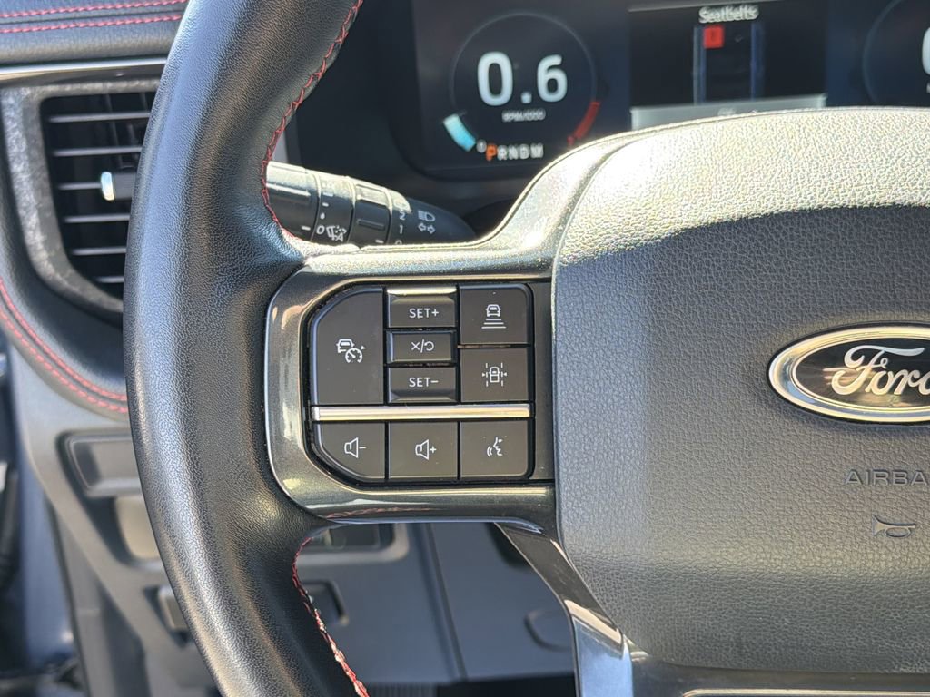 Used 2022 Ford Expedition Limited image 29