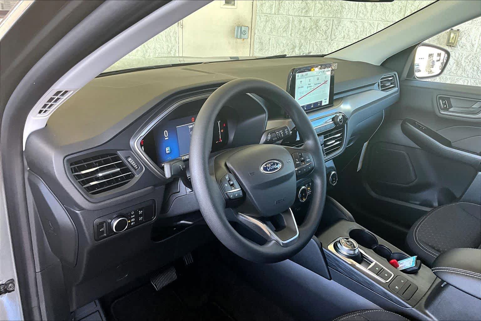 New 2026 Ford Escape Active FWD image 6