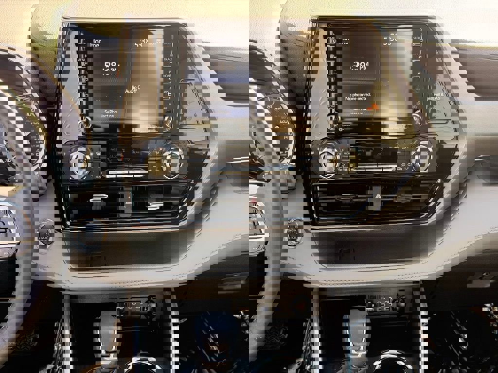 Used 2022 Toyota Highlander XLE image 20