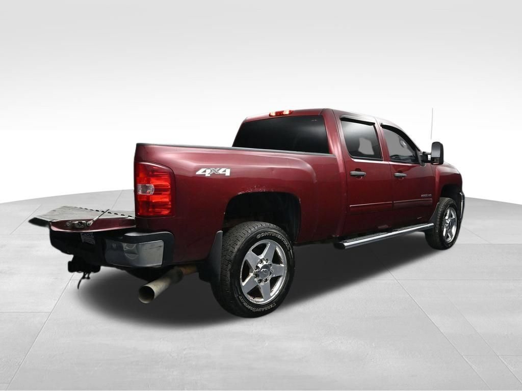 Used 2013 Chevrolet Silverado 2500 LT w/ Convenience Package AWD/4WD image 5