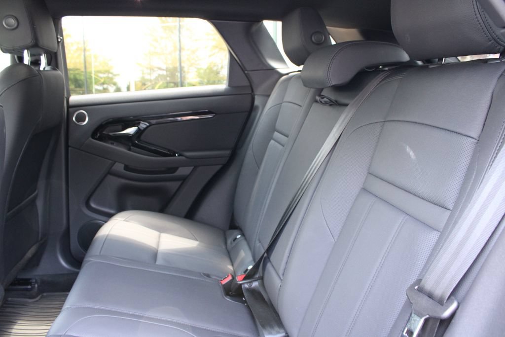 Used 2026 Land Rover Range Rover Evoque S AWD/4WD image 6