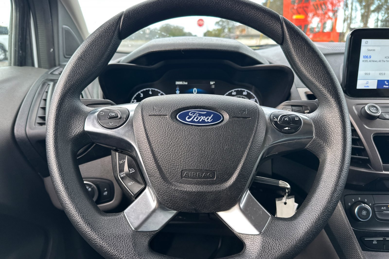 Used 2023 Ford Transit Connect XL image 19