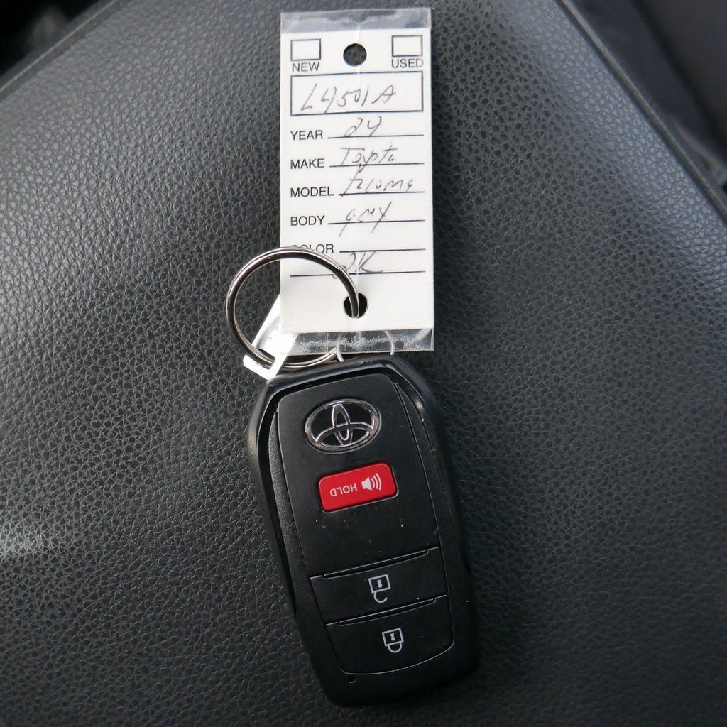 Used 2024 Toyota Tacoma SR5 image 58