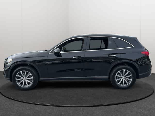 Certified 2026 Mercedes-Benz GLC 300 4MATIC image 3