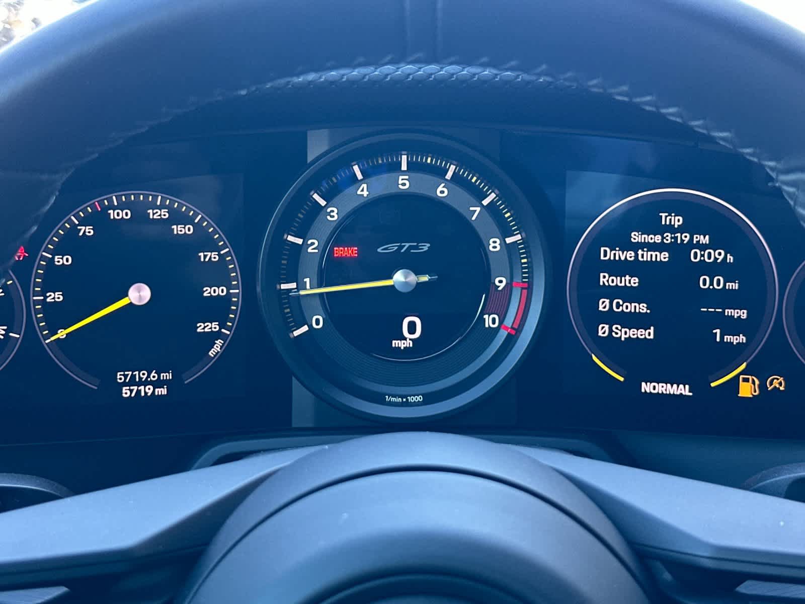 Certified 2023 Porsche 911 GT3 RWD image 24