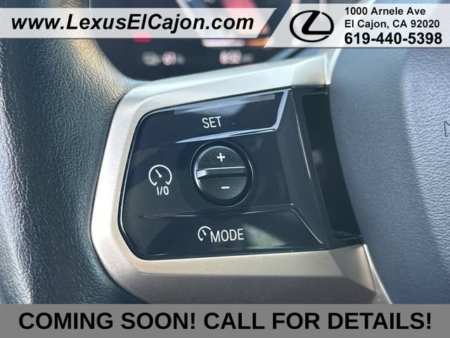 Used 2023 BMW iX xDrive50 w/ Premium Package AWD/4WD image 26