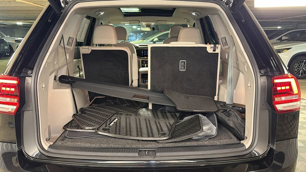 Used 2019 Volkswagen Atlas SEL R-Line image 16