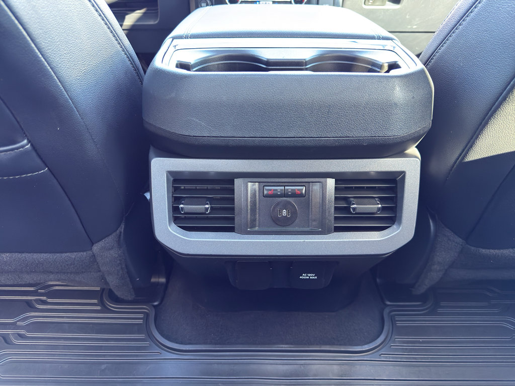 Used 2024 Ford F250 Lariat w/ Lariat Ultimate Package AWD/4WD image 30