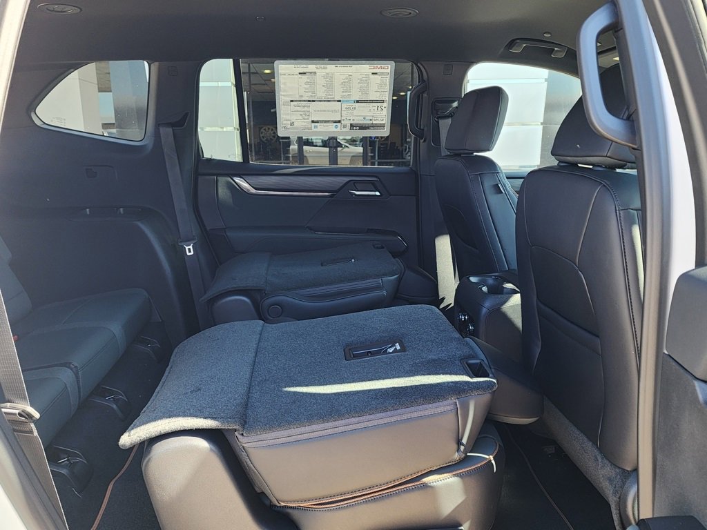 New 2026 GMC Acadia AT4 w/ Super Cruise Package image 48