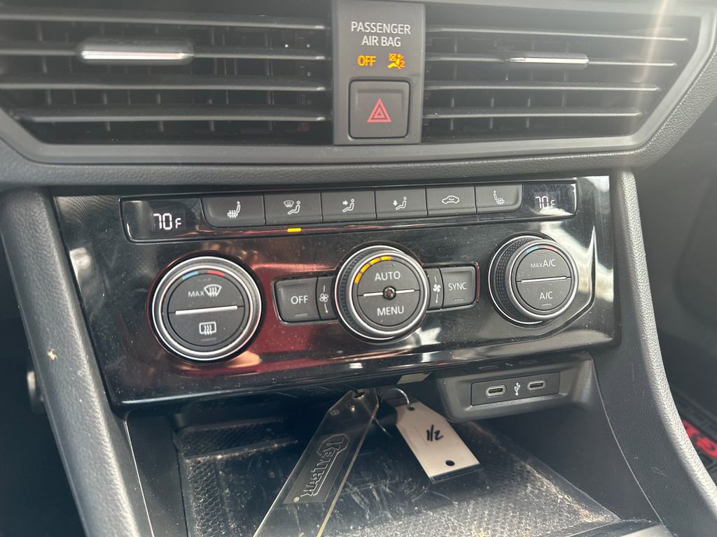 Certified 2023 Volkswagen Jetta GLI Autobahn FWD image 11