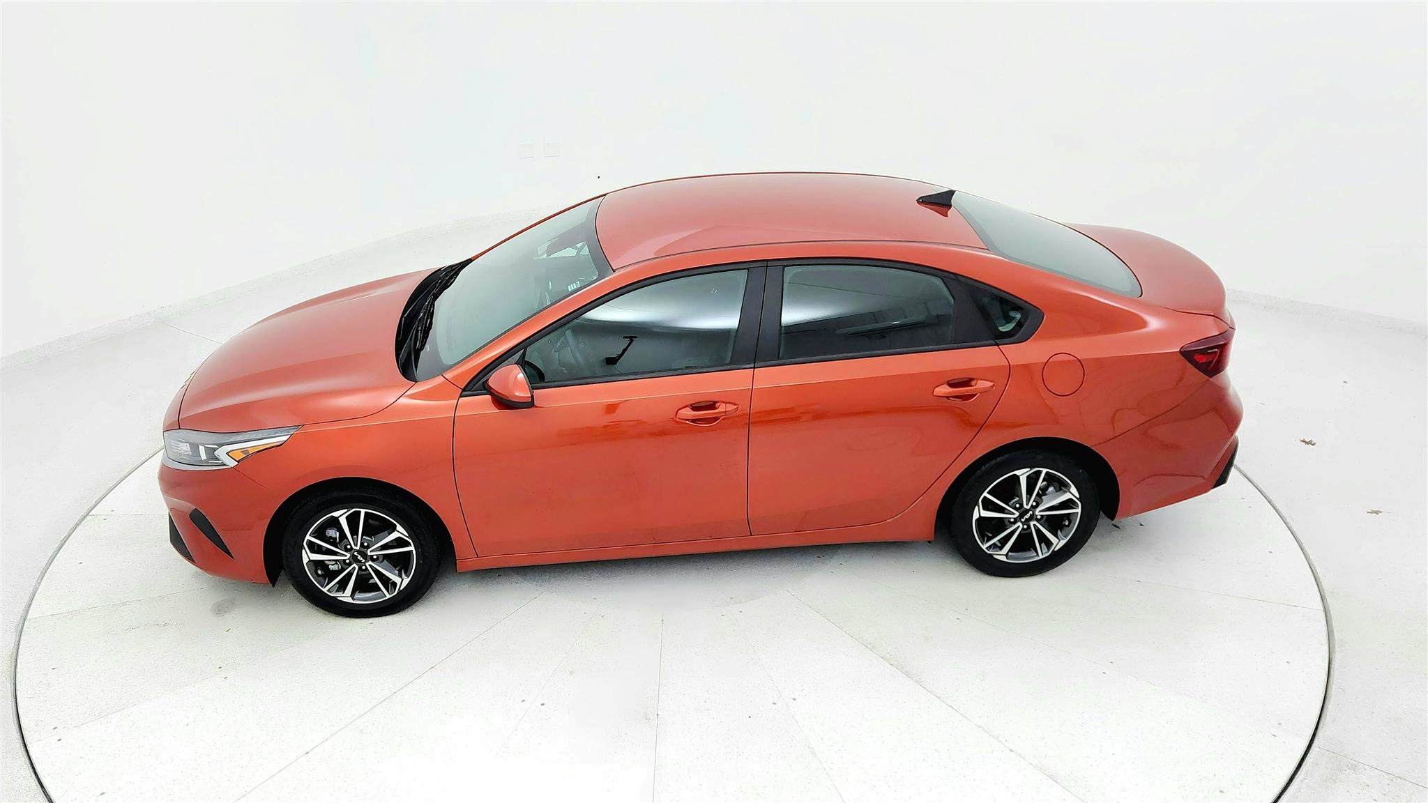 Used 2023 Kia Forte LXS image 14