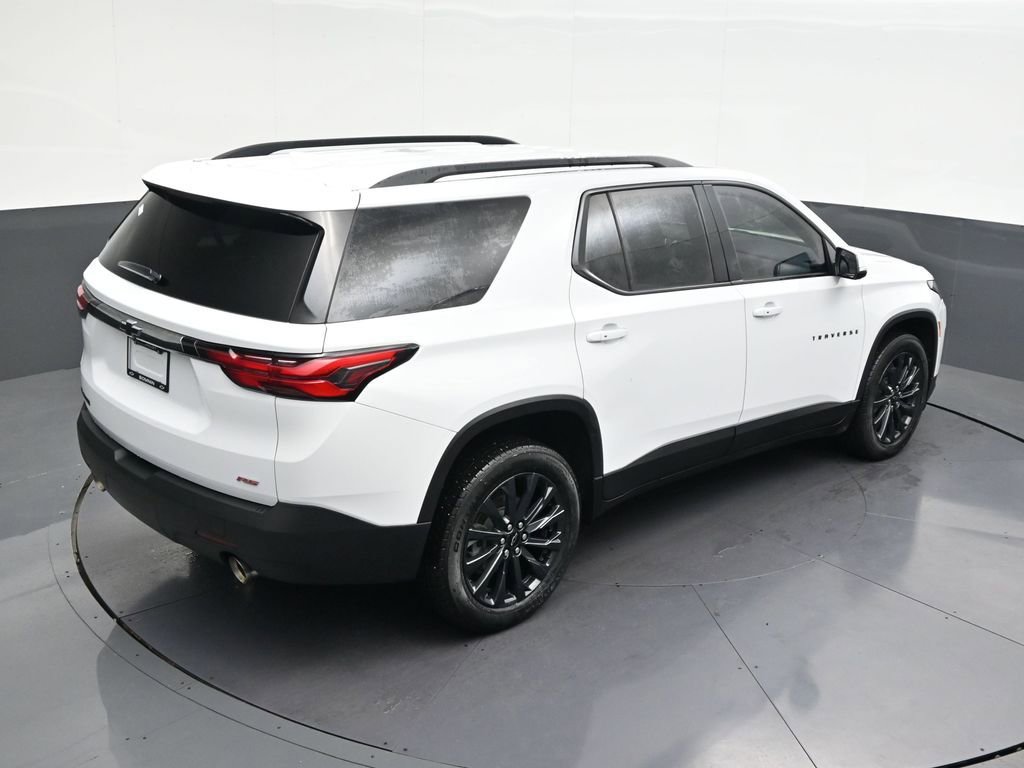 Used 2023 Chevrolet Traverse RS FWD image 20