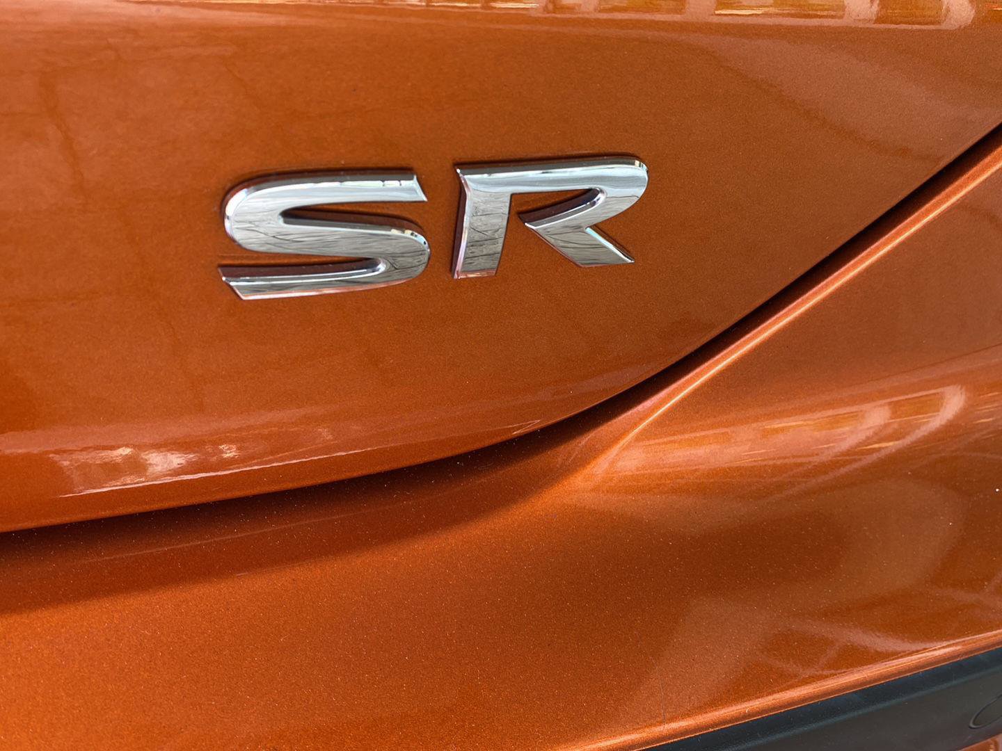 Certified 2023 Nissan Kicks SR w/ SR Premium Package FWD image 9
