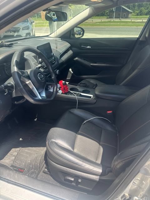 Used 2022 Nissan Altima 2.5 SR FWD image 5