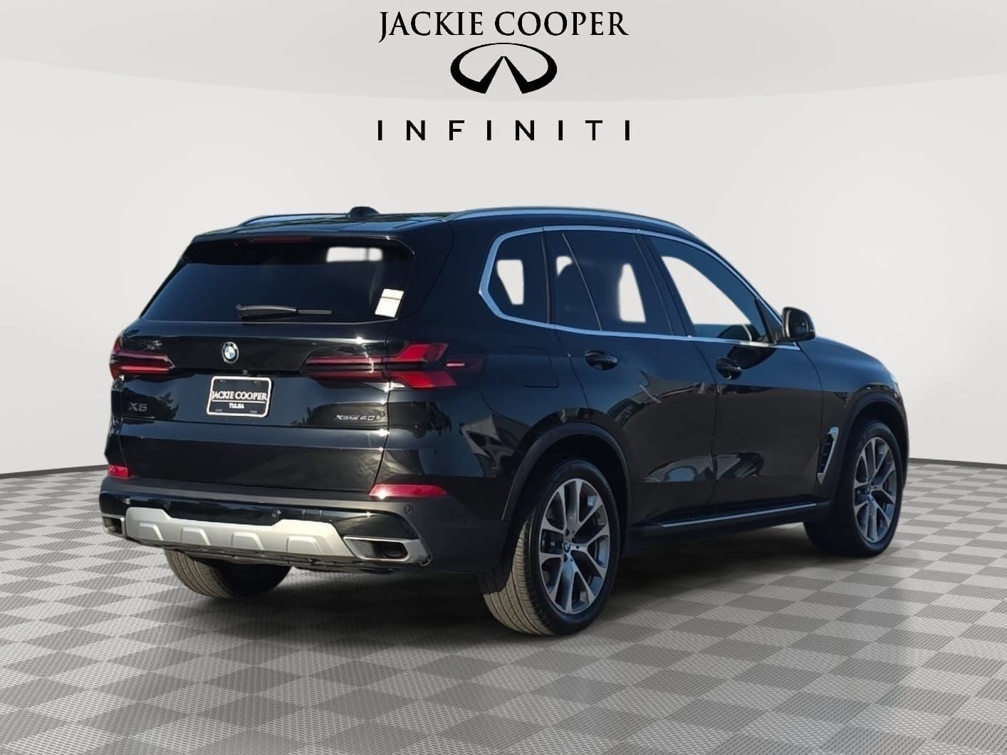 Used 2025 BMW X5 xDrive40i AWD/4WD image 5