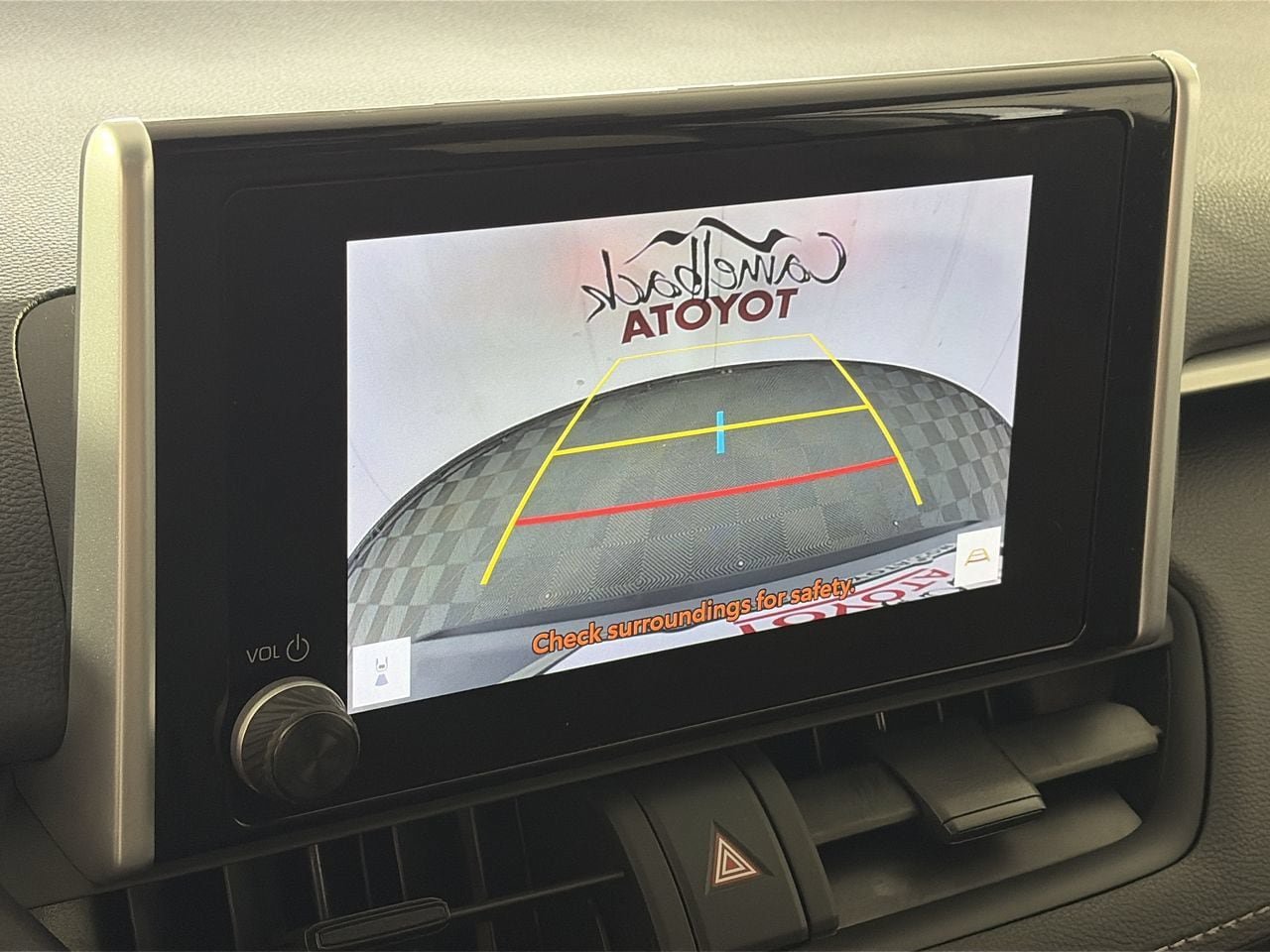 Used 2023 Toyota RAV4 LE AWD/4WD image 16