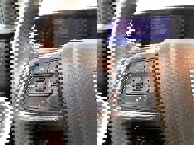 Used 2024 Buick Encore GX Sport Touring image 22