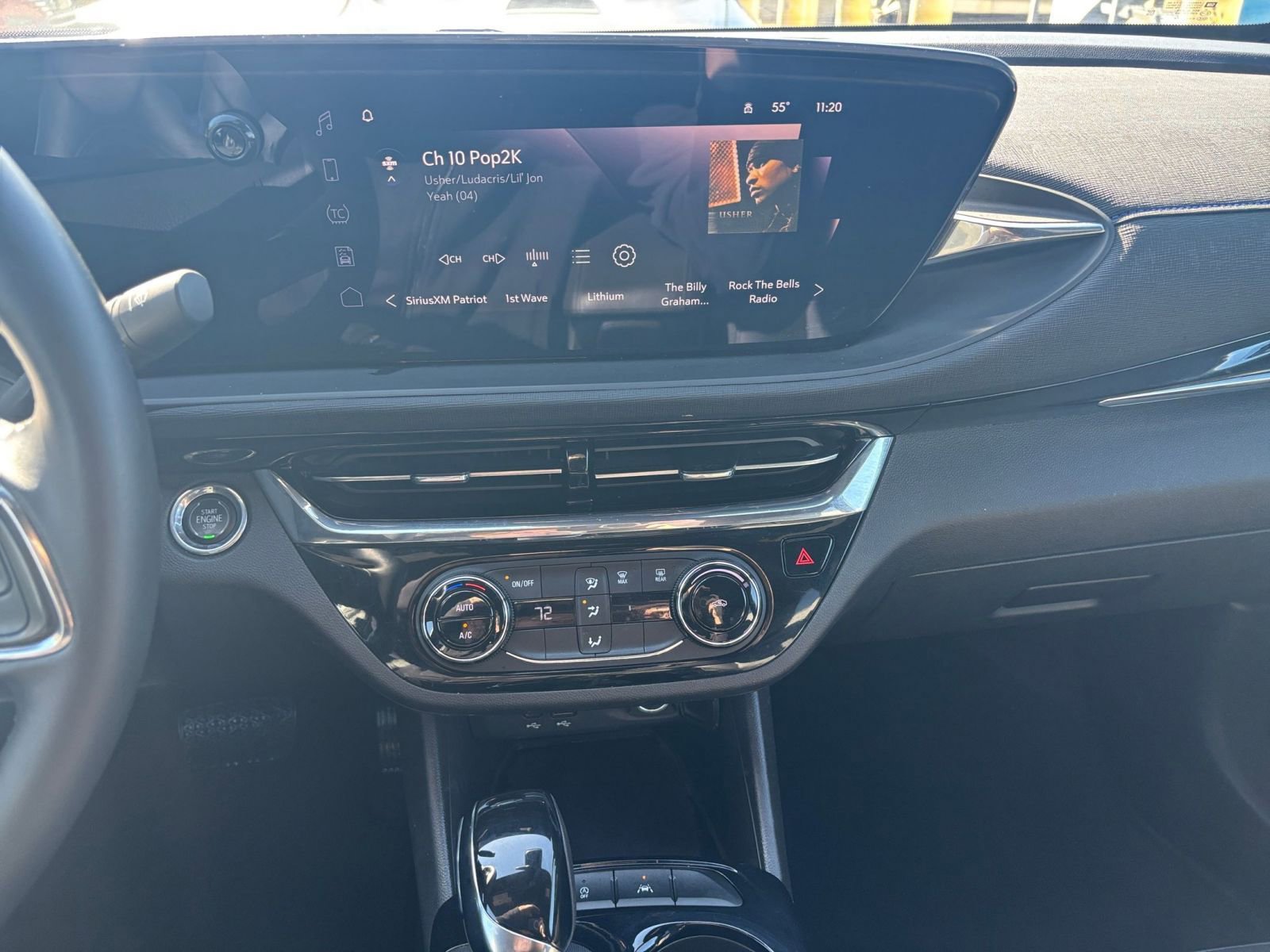 Used 2025 Buick Envista Sport Touring image 17