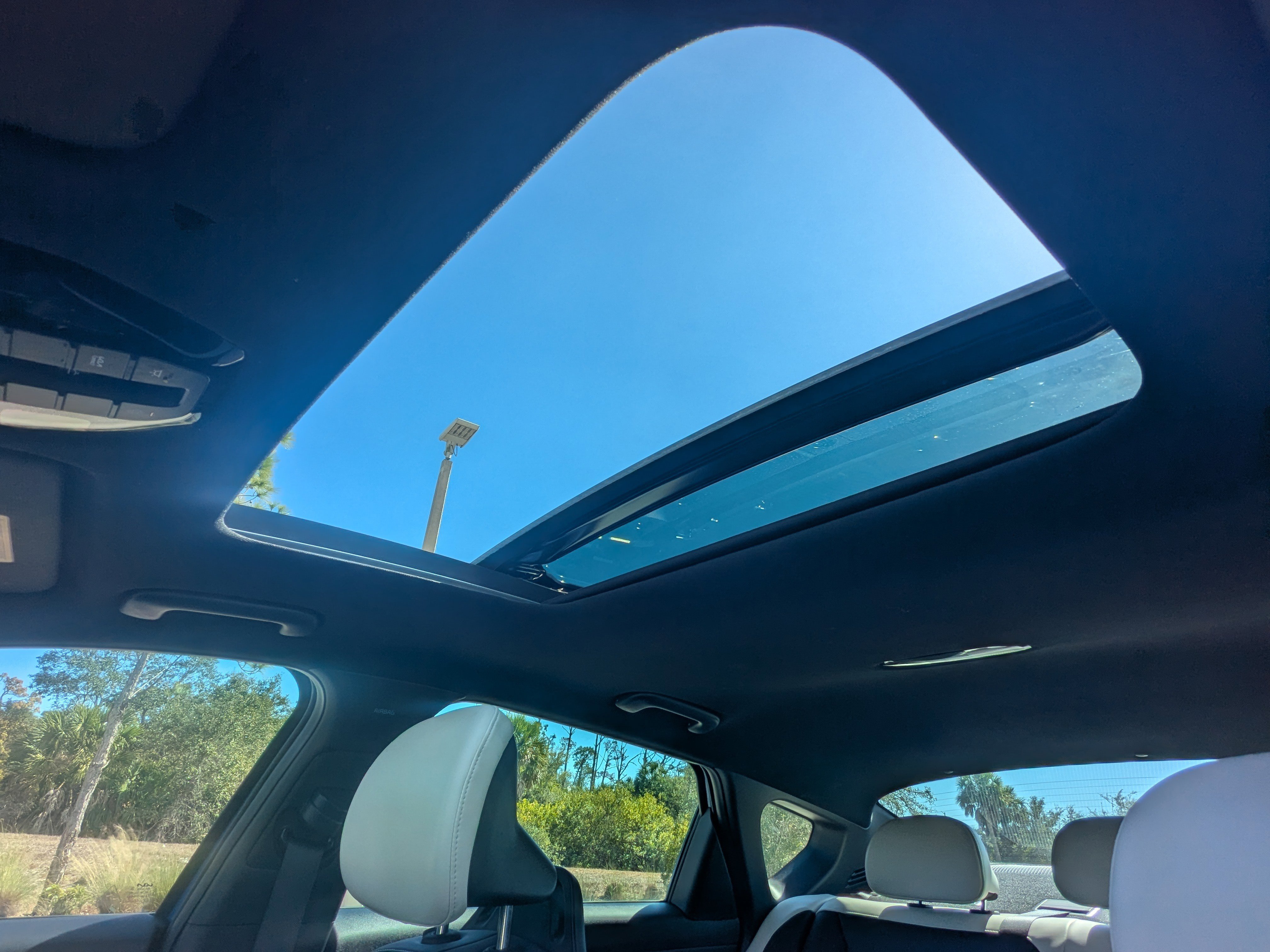 Certified 2025 Kia K4 GT-Line w/ GT-Line Premium Package image 26